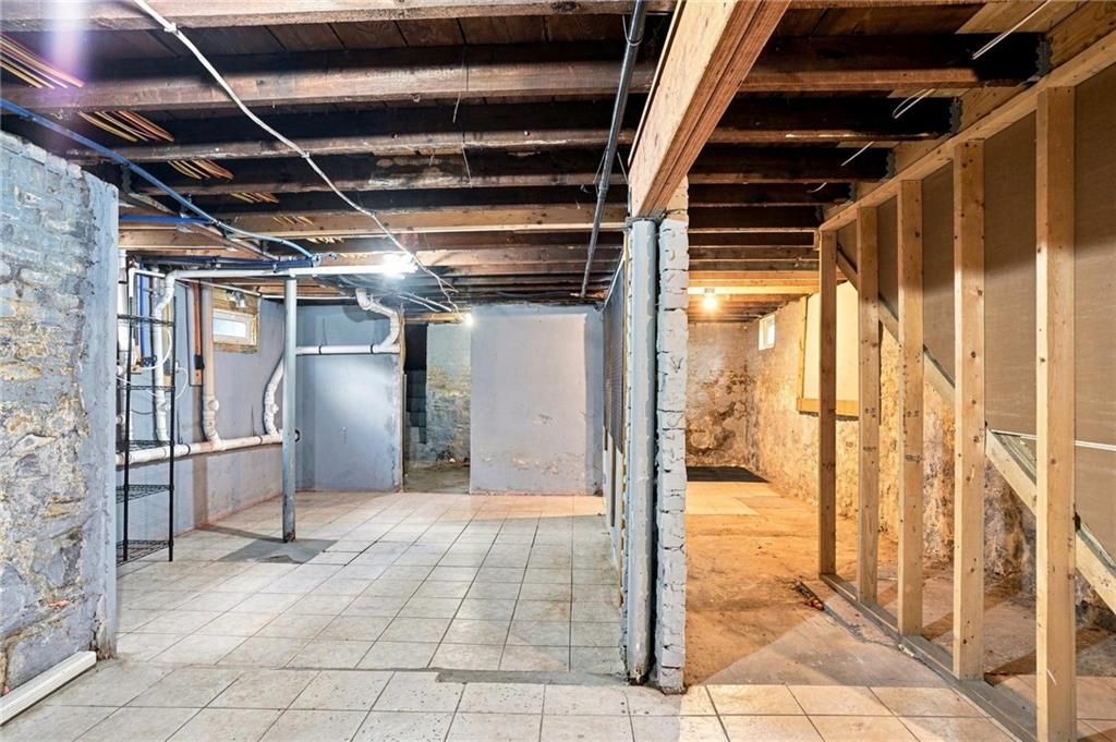 91 Niagara Street Property Photo 29
