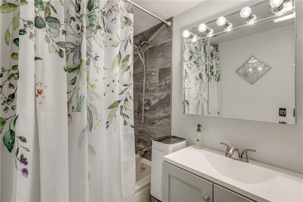 173 Congdon Street Unit 3 Property Photo 14