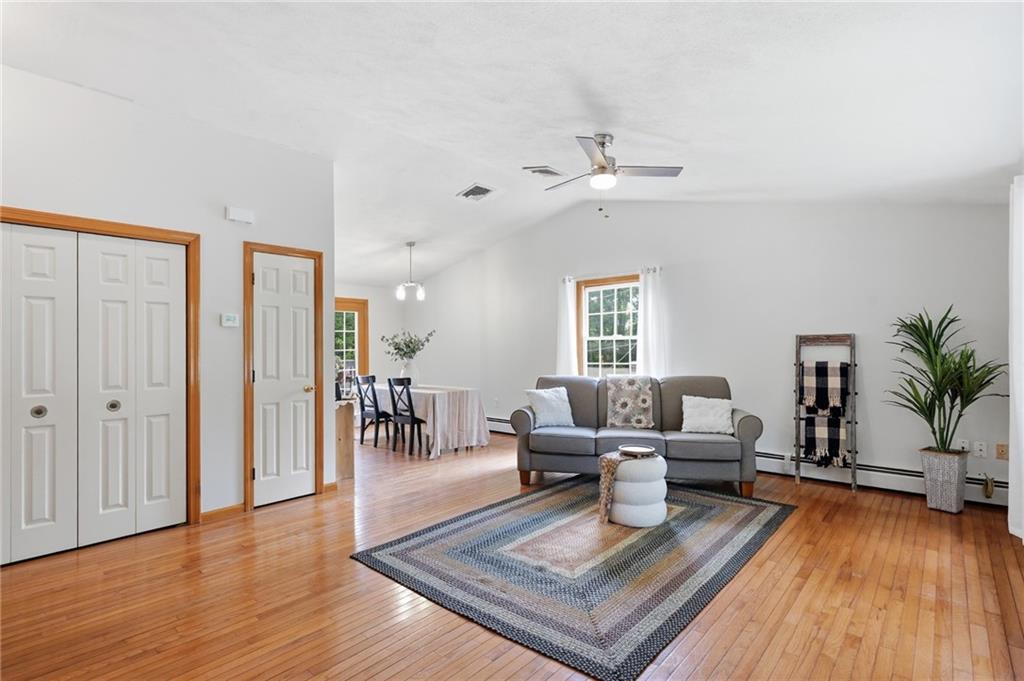 12 View Street Property Photo 5