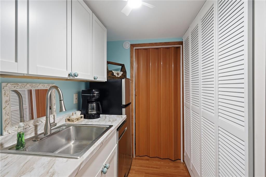 12 View Street Property Photo 24