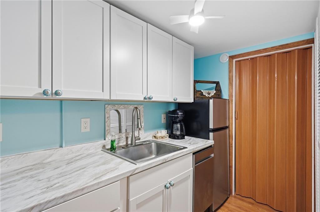 12 View Street Property Photo 25