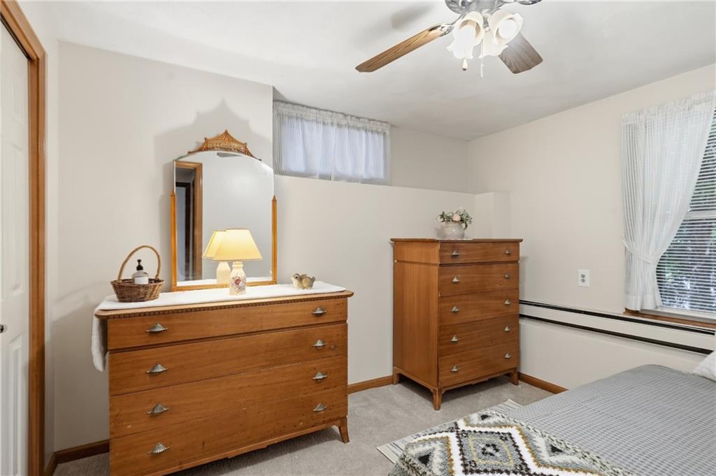 12 View Street Property Photo 34