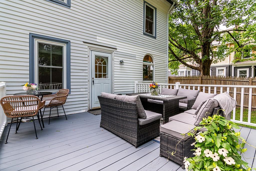 475 Woodruff Avenue Property Photo 4