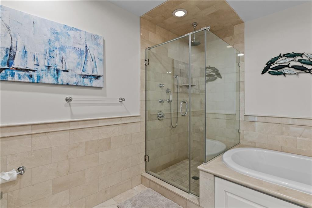 1 Tower Drive Unit 1503 Property Photo 17
