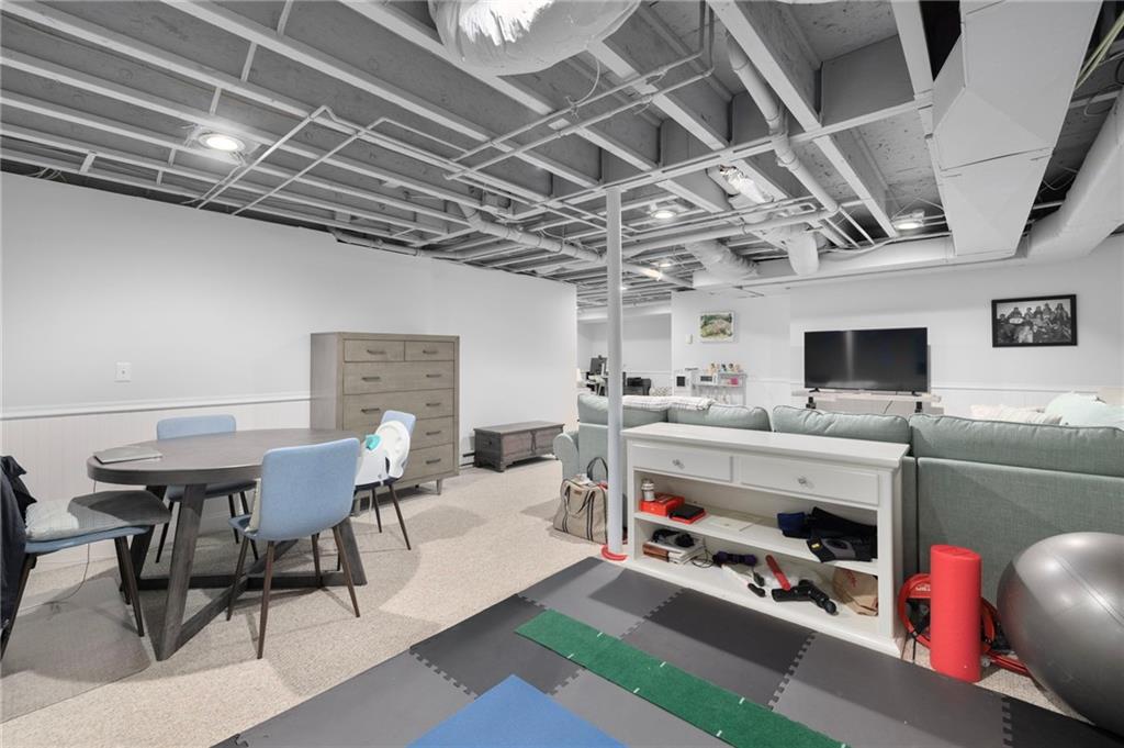 30 Vine Street Property Photo 39