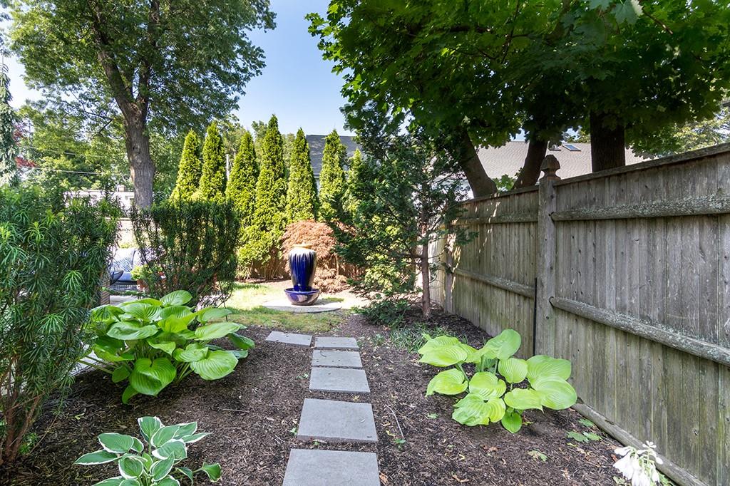 30 Vine Street Property Photo 46