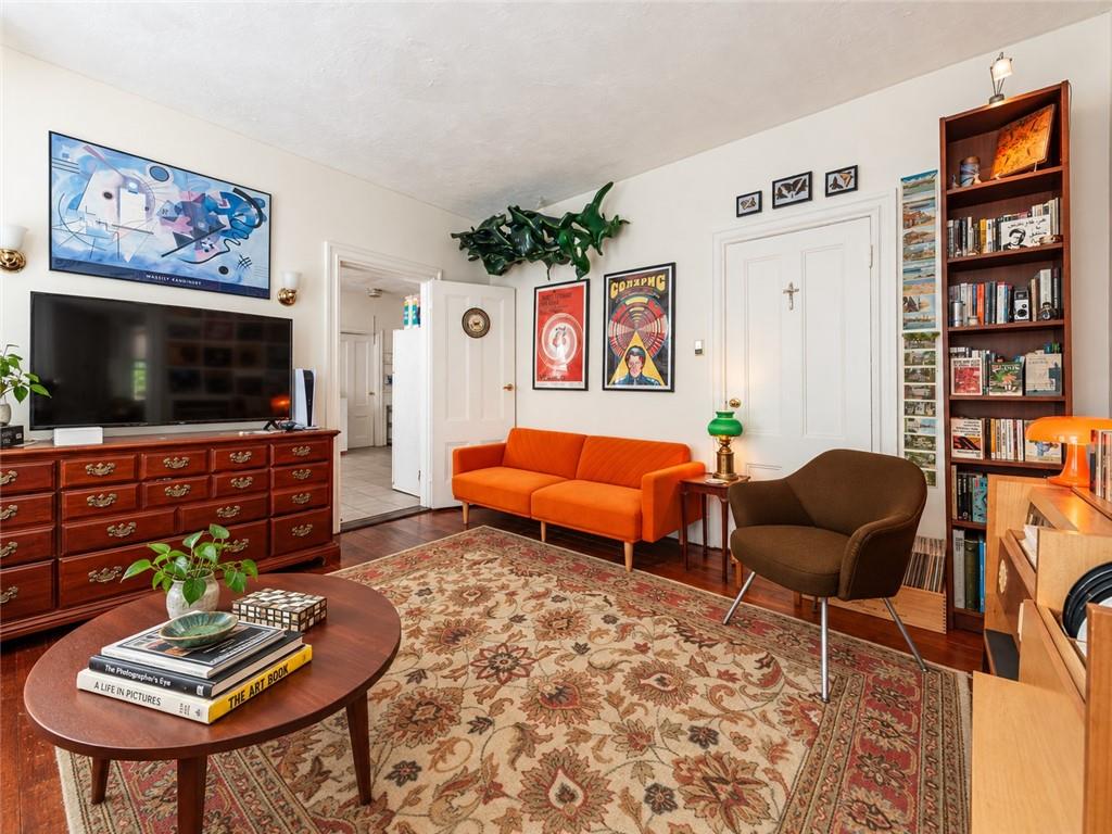25 27 S Court Street Property Photo 18
