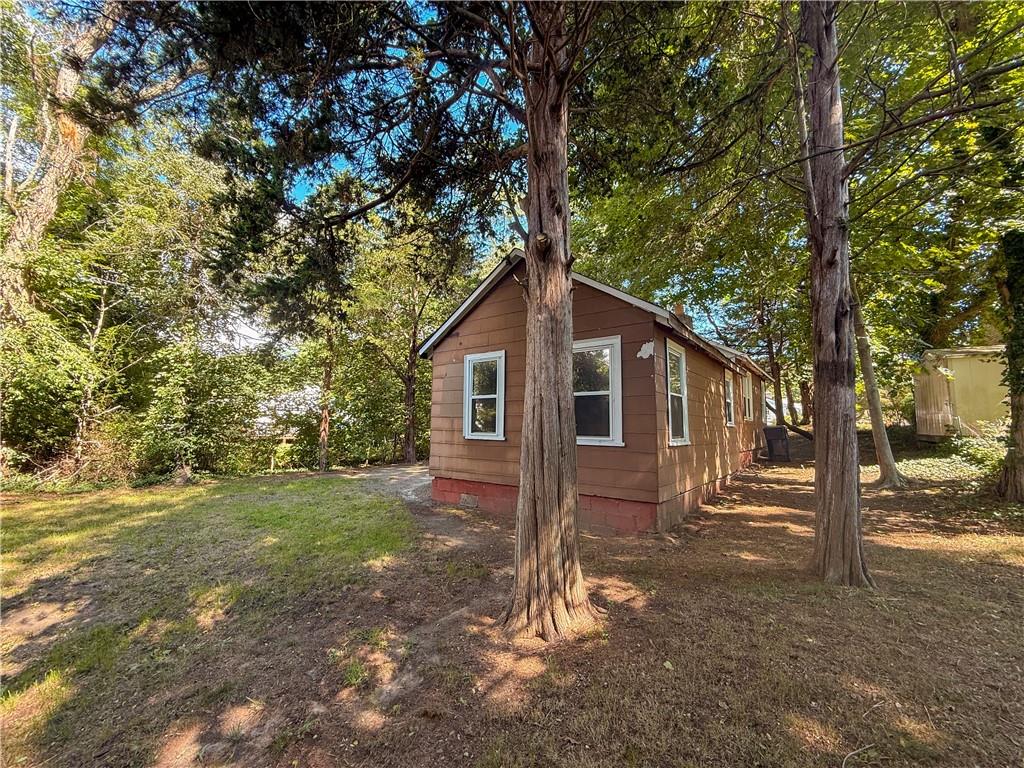 29 Congdon Avenue Property Photo 6