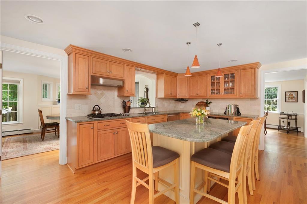 419 Nayatt Road Property Photo 11
