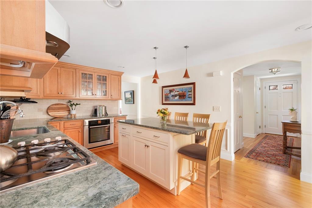 419 Nayatt Road Property Photo 12