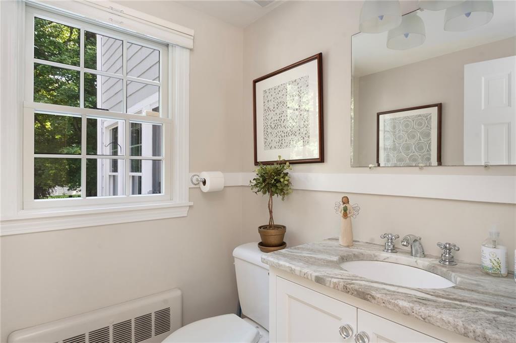 419 Nayatt Road Property Photo 20