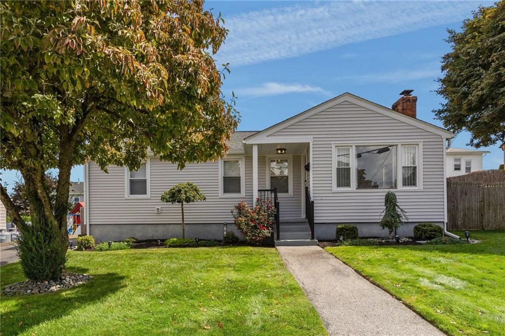 10 Summit Avenue Property Photo 1