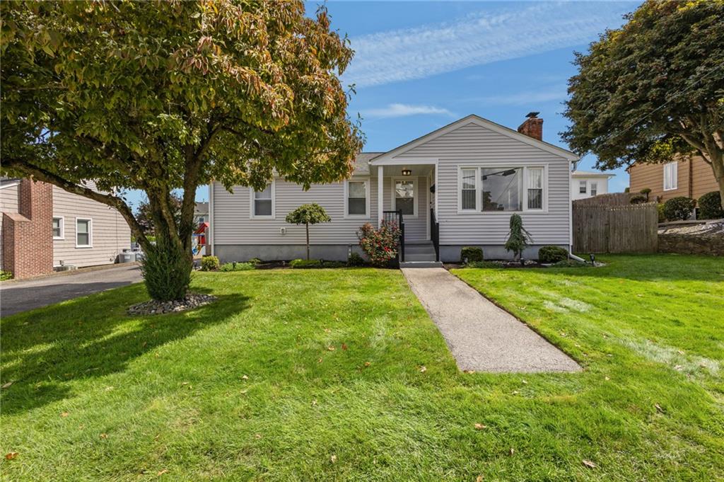 10 Summit Avenue Property Photo 2