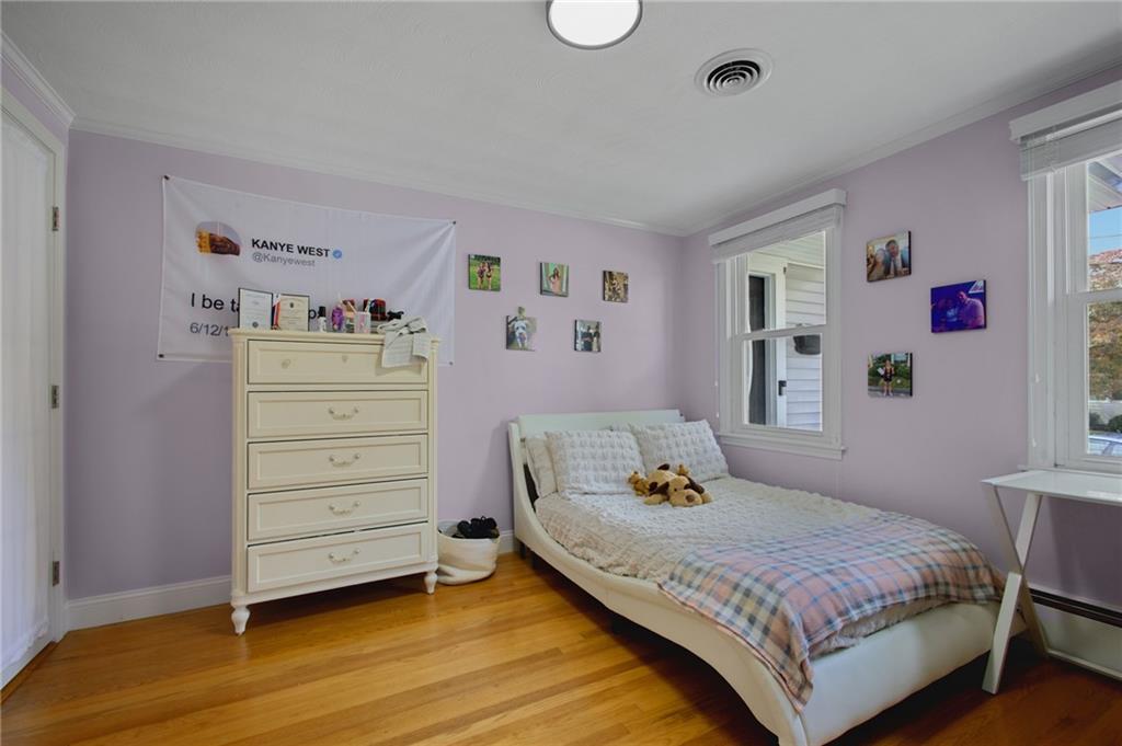 10 Summit Avenue Property Photo 12