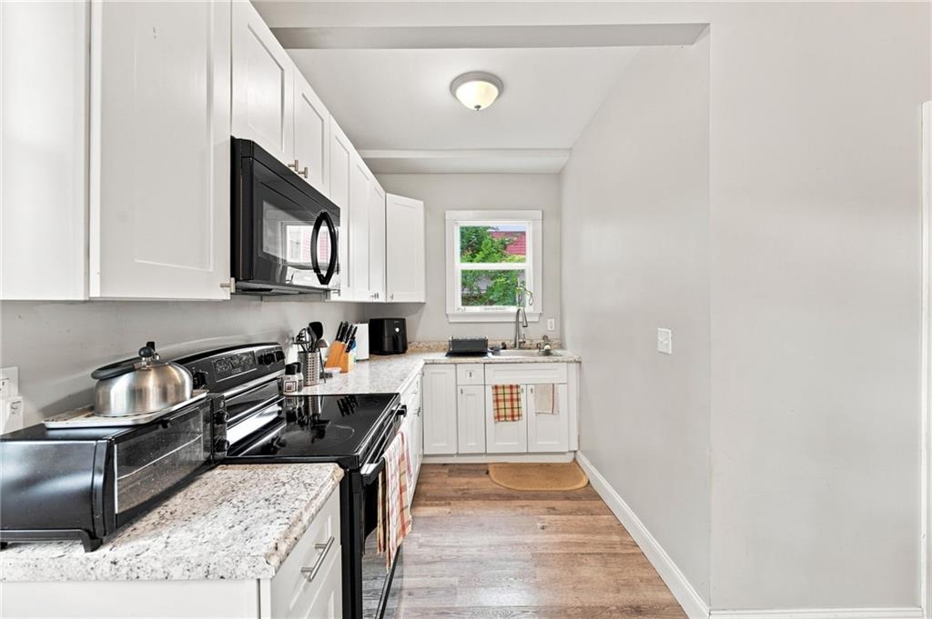 175 177 Walcott Street Property Photo 6