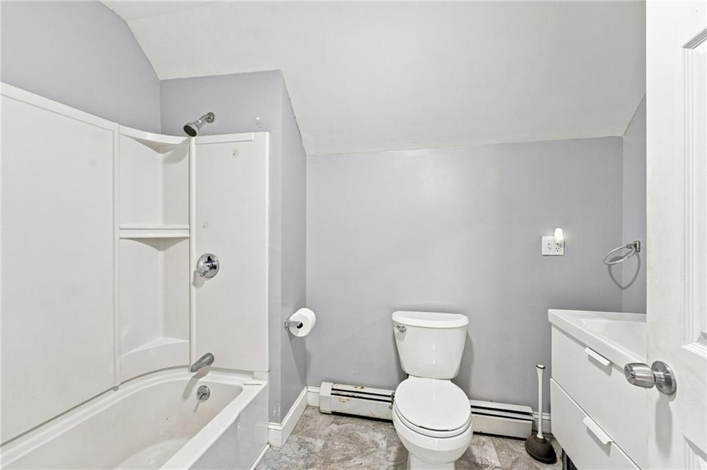 175 177 Walcott Street Property Photo 35