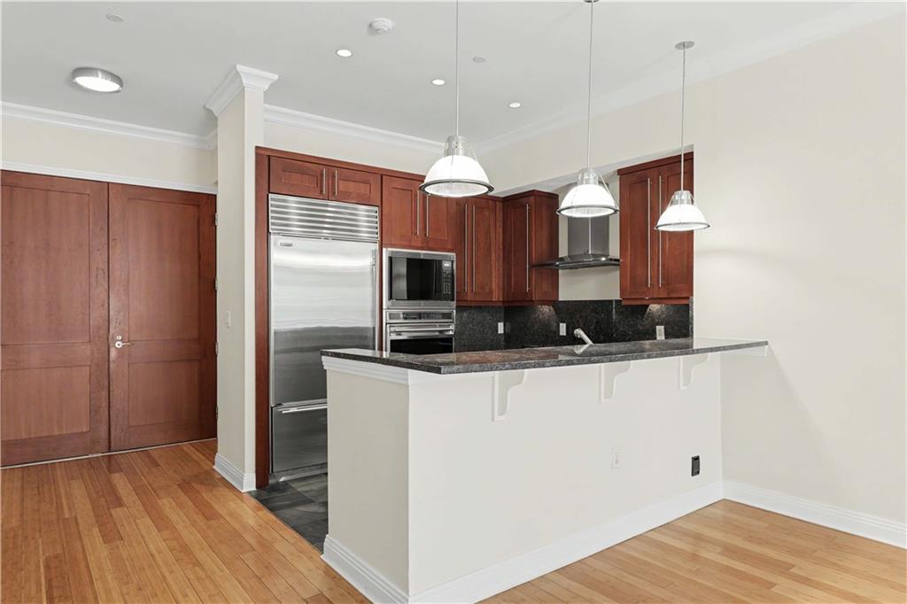 341 Thames Street Unit 101-s Property Photo 8