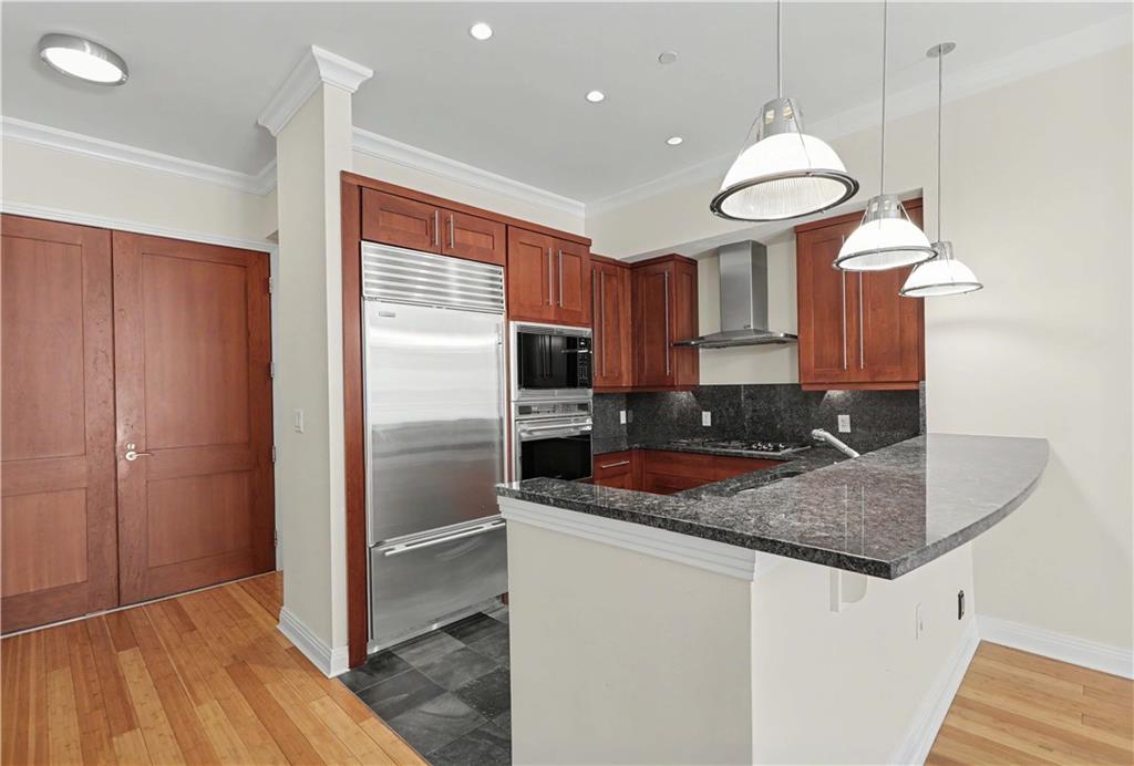 341 Thames Street Unit 101-s Property Photo 13