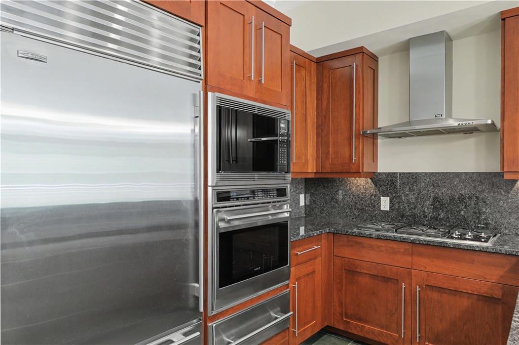 341 Thames Street Unit 101-s Property Photo 15