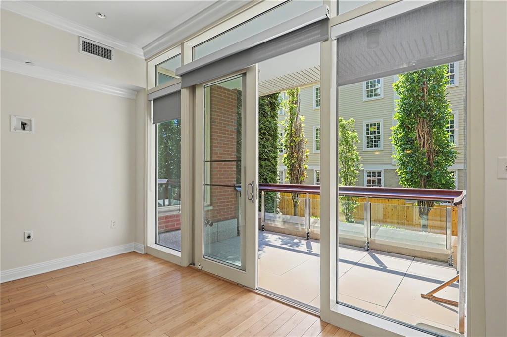 341 Thames Street Unit 101-s Property Photo 19