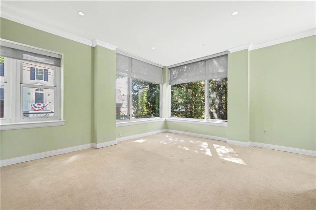 341 Thames Street Unit 101-s Property Photo 21