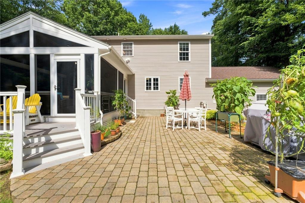 45 Andre Boulevard Property Photo 5