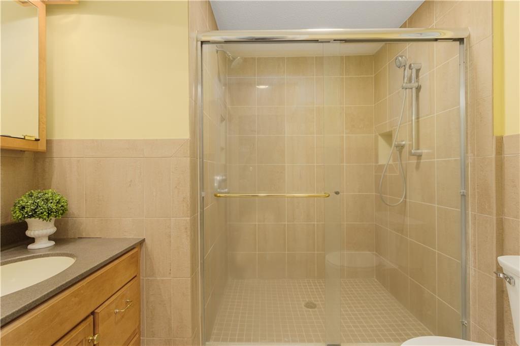 25 White Birch Court Unit 25 Property Photo 11