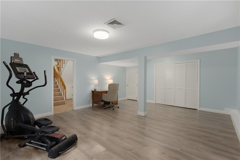 25 White Birch Court Unit 25 Property Photo 16