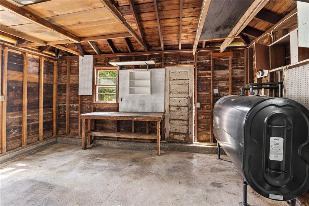 1356 S Broadway Property Photo 27