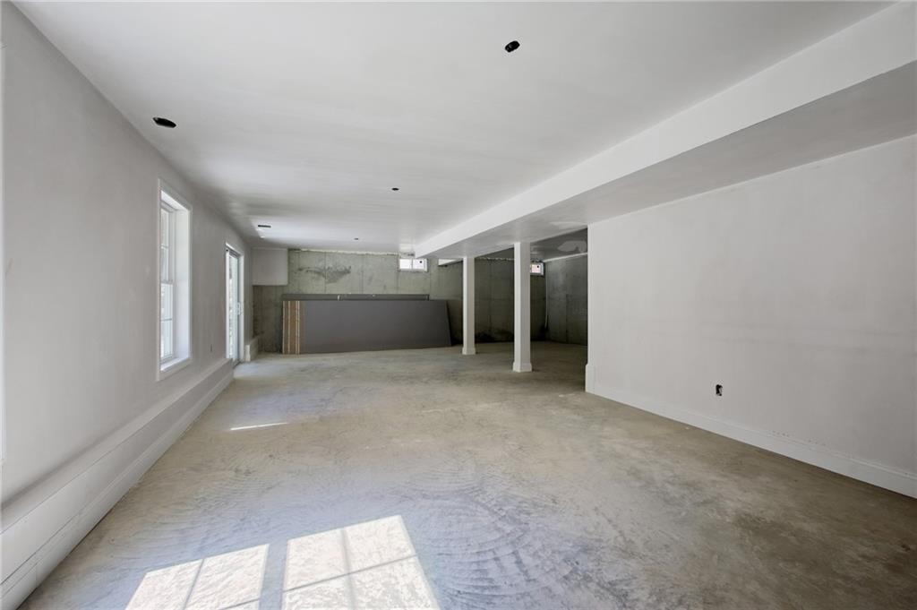 58 Jackson Avenue Property Photo 33
