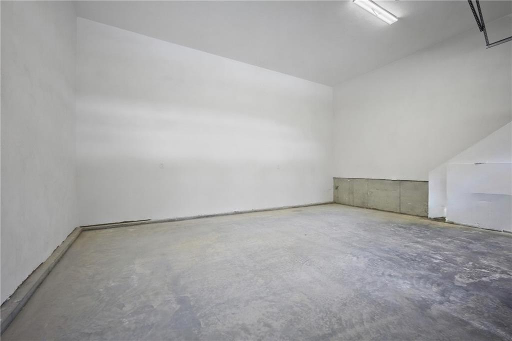 58 Jackson Avenue Property Photo 40
