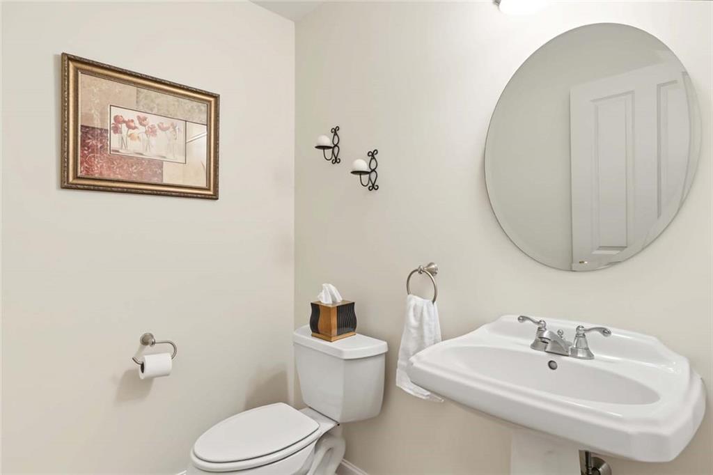 23 Valley Stream Drive Property Photo 26