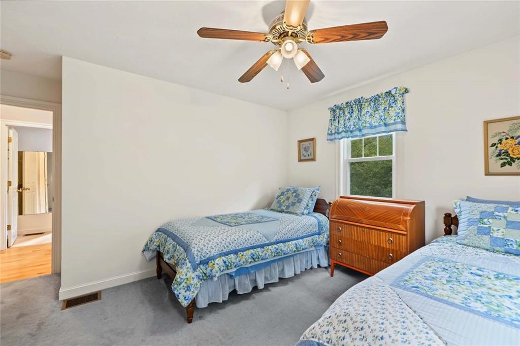 23 Valley Stream Drive Property Photo 32