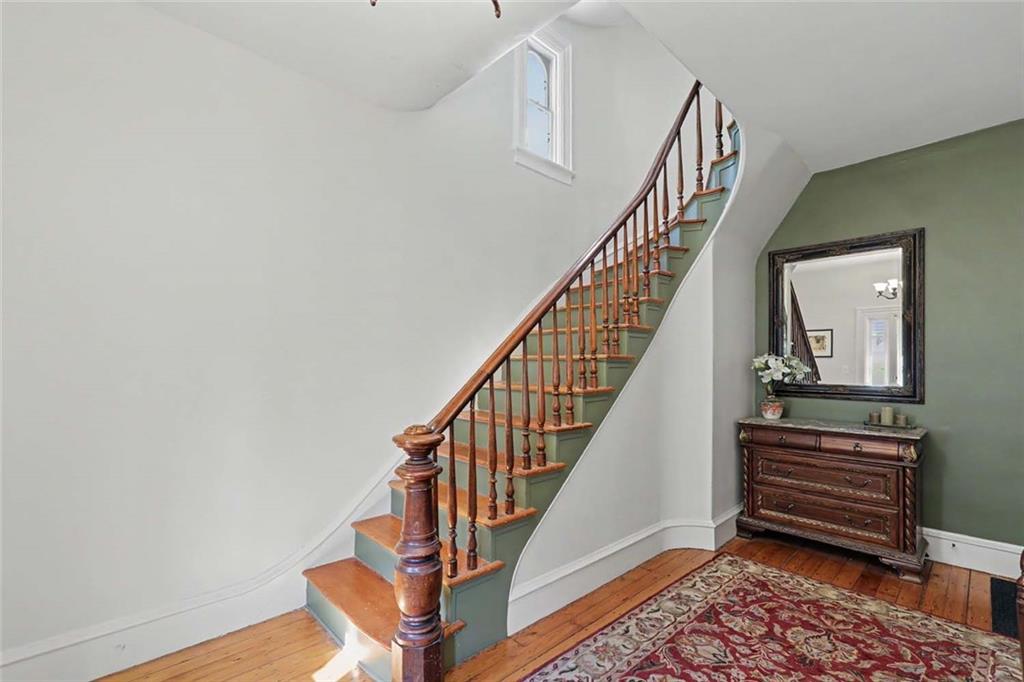53 Governor Street Unit 3 Property Photo 6