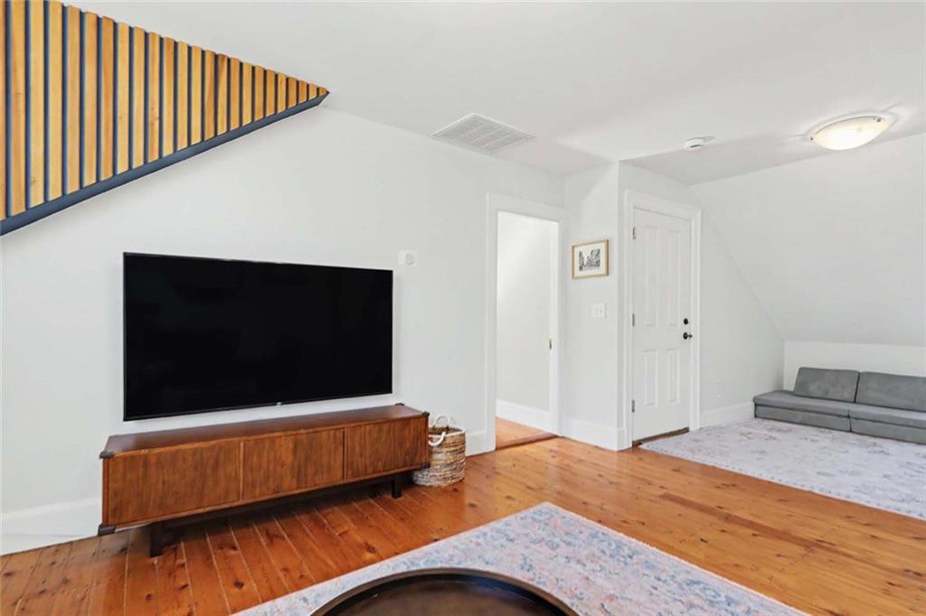53 Governor Street Unit 3 Property Photo 12