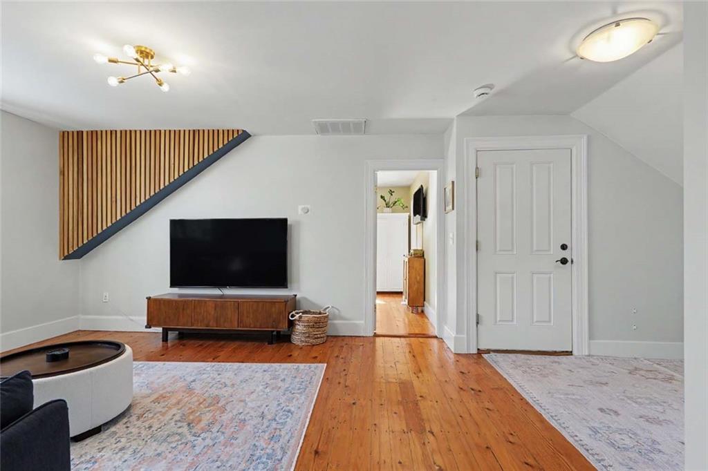 53 Governor Street Unit 3 Property Photo 13