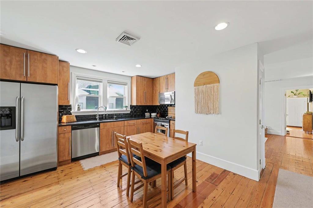 53 Governor Street Unit 3 Property Photo 15