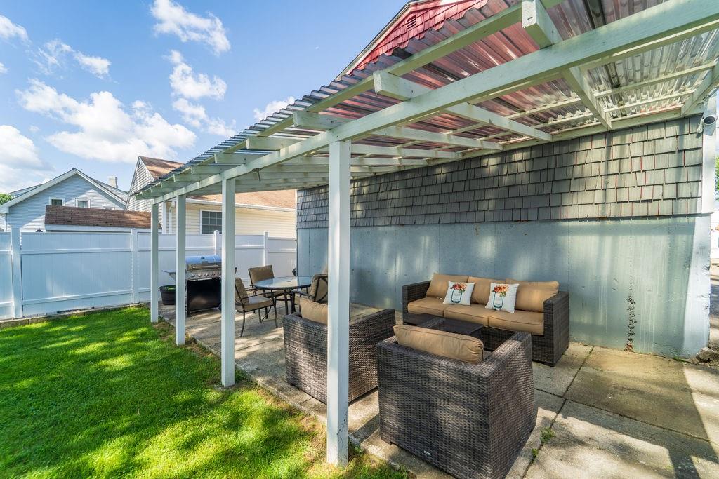 105 Allston Street Property Photo 16
