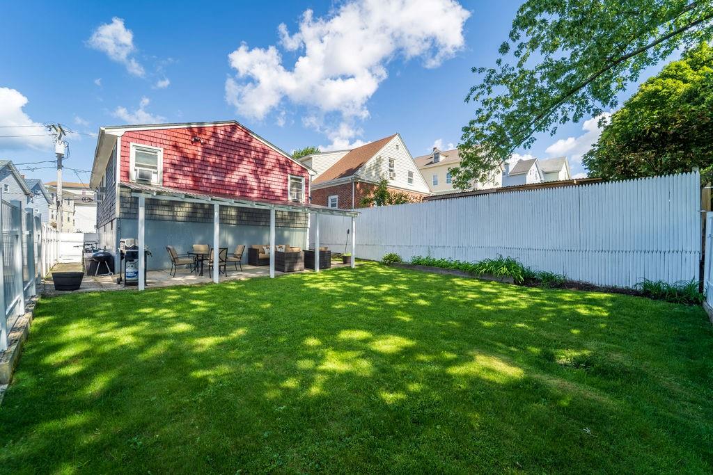105 Allston Street Property Photo 18