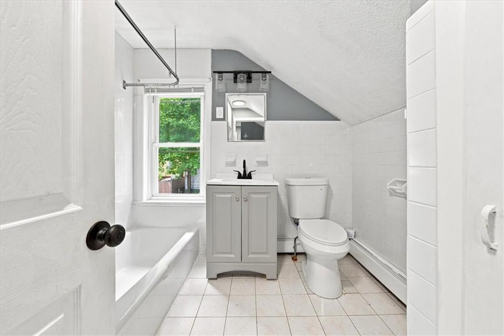 40 Sherwood Street Property Photo 9