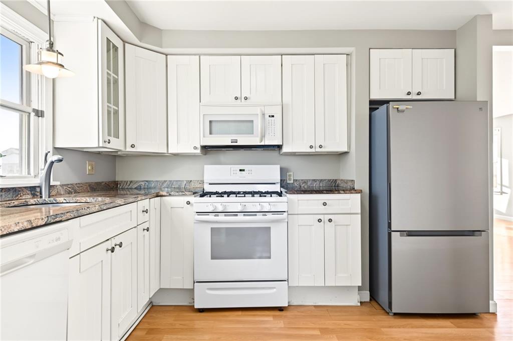 29 Glenwood Avenue Property Photo 11