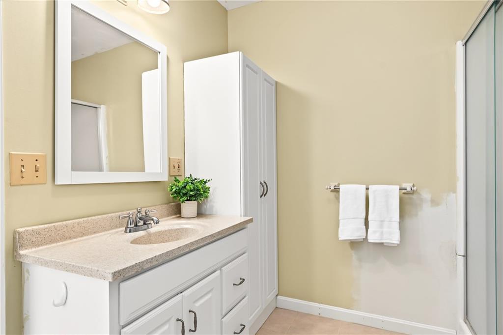 29 Glenwood Avenue Property Photo 20