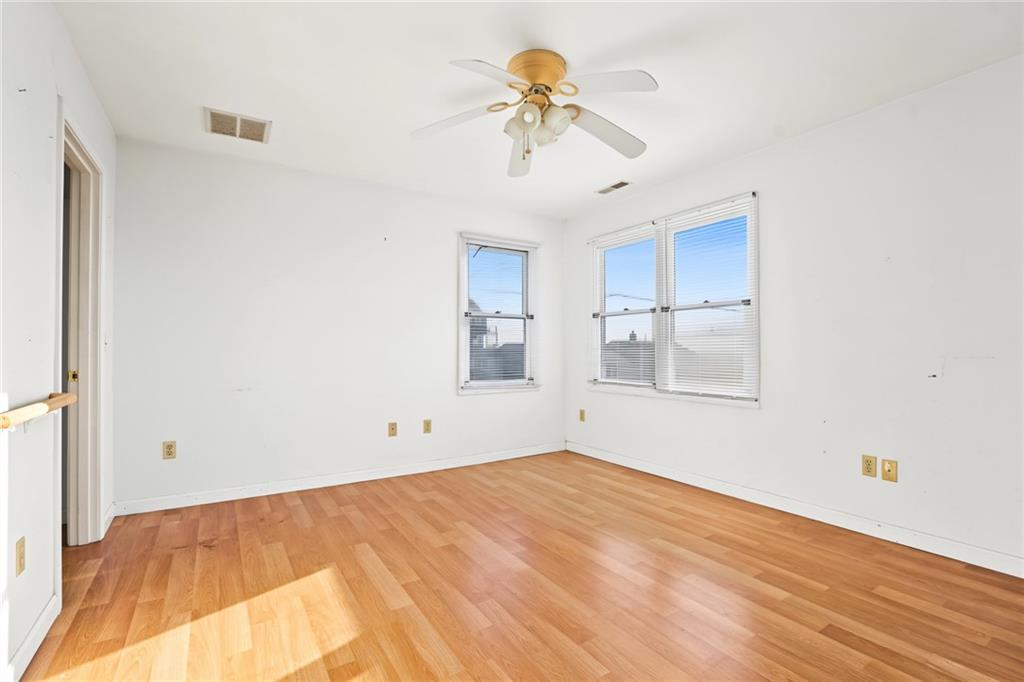 29 Glenwood Avenue Property Photo 22