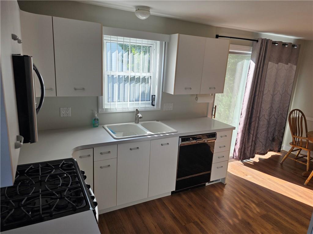 59 Ferncrest Drive Property Photo 4