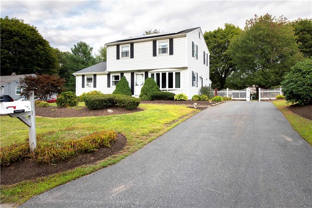 283 Harriet Lane Property Photo 1