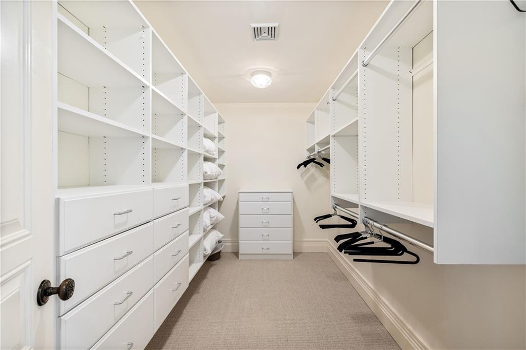 303 Howland Avenue Property Photo 19