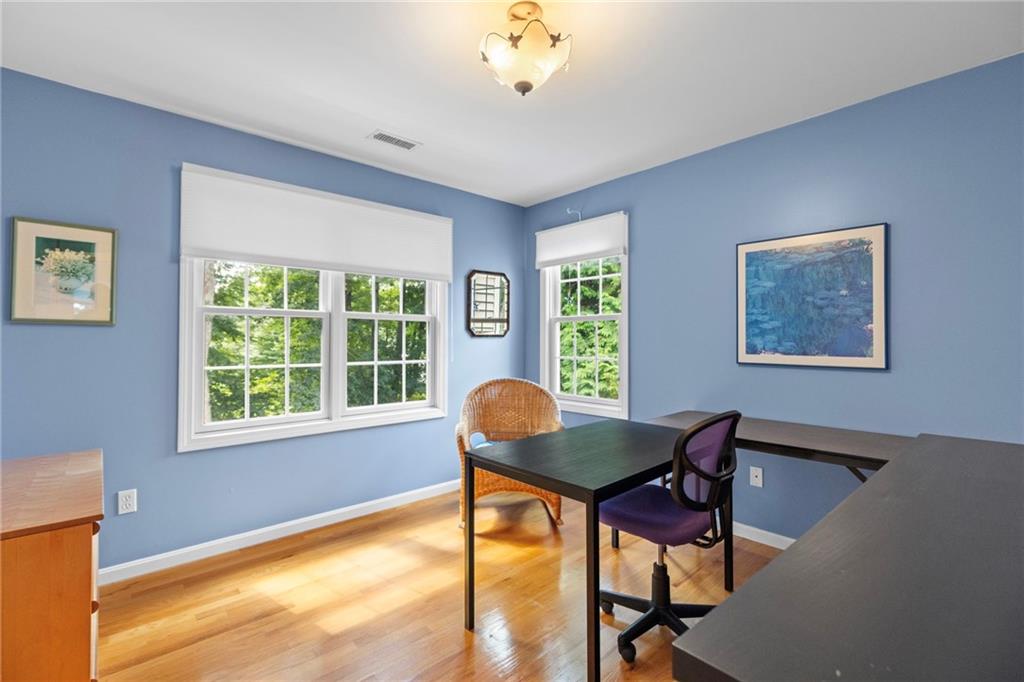 38 Lindsay Lane Property Photo 41