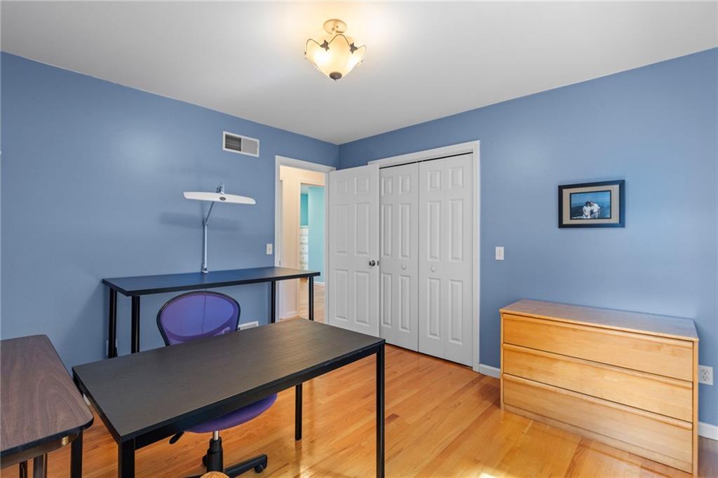 38 Lindsay Lane Property Photo 42