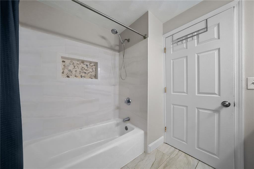 118 Woodville Alton Road Property Photo 25