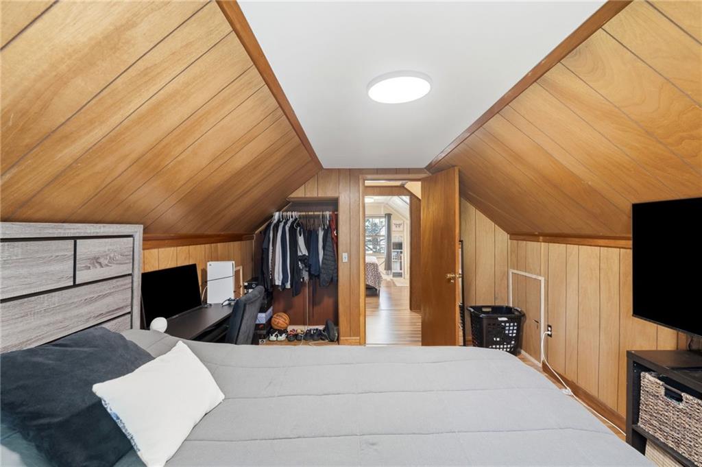 80 Barrett Avenue Property Photo 26